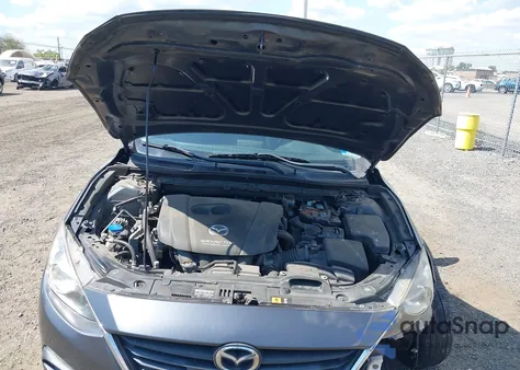 2014 Mazda Mazda3 I Touring z USA, uszkodzony, nr VIN JM1BM1V72E1136091